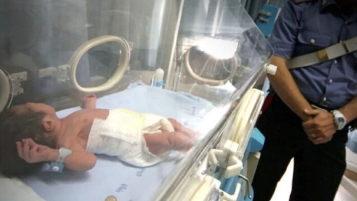 Trovato vivo neonato_