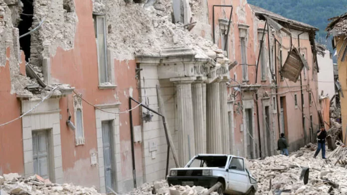 Terremoto Aquila, macerie