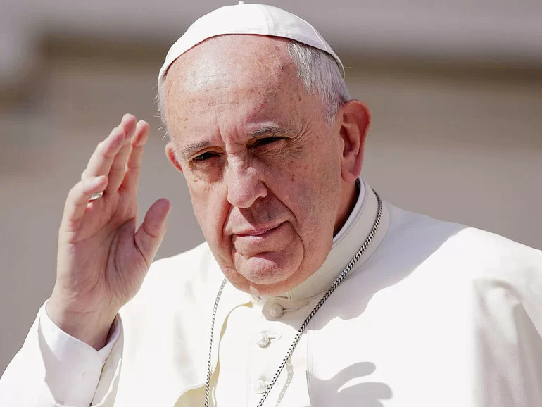 Dimissioni Papa Francesco: i precedenti