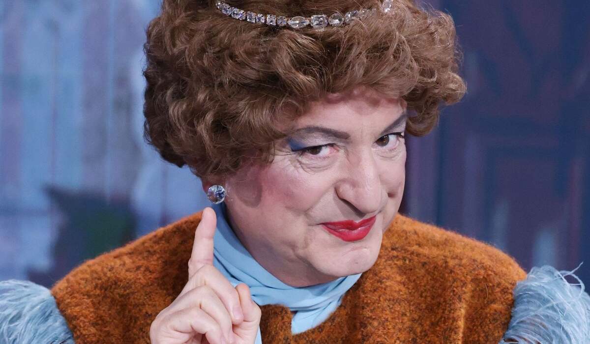 Ferrini, dalla signora Coriandoli alla depressione creativa Ferrini, dalla signora Coriandoli alla depressione creativa