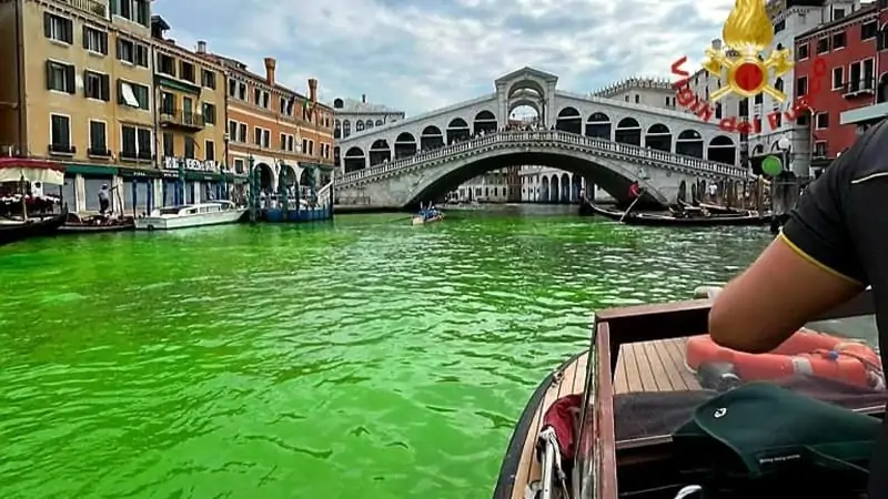 acqua verde_venezia