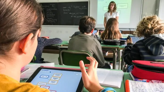 intelligenza artificiale a scuola