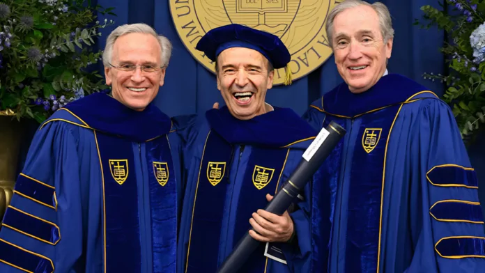 roberto benigni riceve la laurea honoris causa