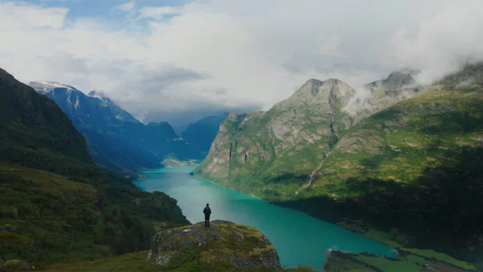 LA CANZONE DELLA TERRA