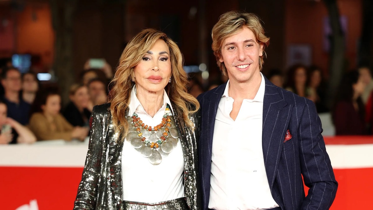 Mike Bongiorno, chi sono Nicolò, Leonardo e Michele, figli del conduttore e di Daniela Zuccoli? 5