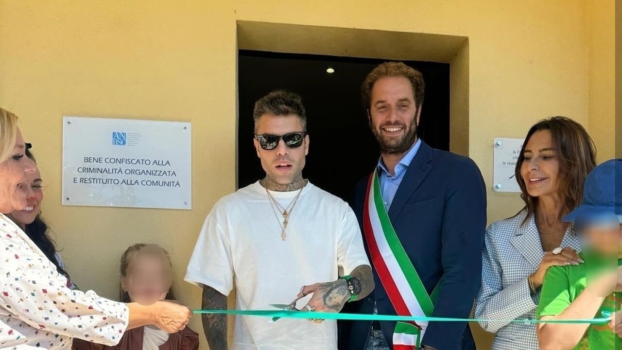 Cosa sta succedendo tra Selvaggia Lucarelli e Annamaria Berrinzaghi, mamma di Fedez? 3