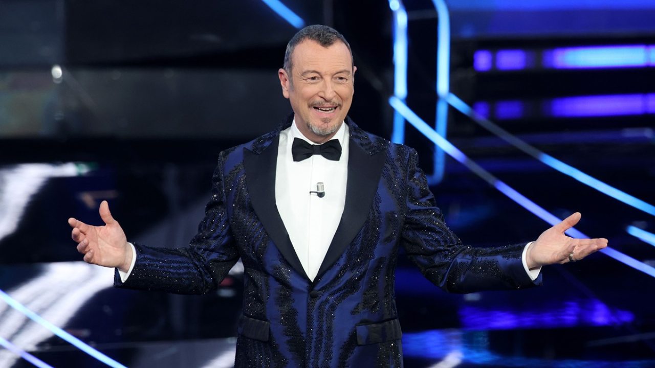 Chiude Chissà chi è, Amadeus lavora a nuovi programmi: "In onda dopo Sanremo" 3 amadeus