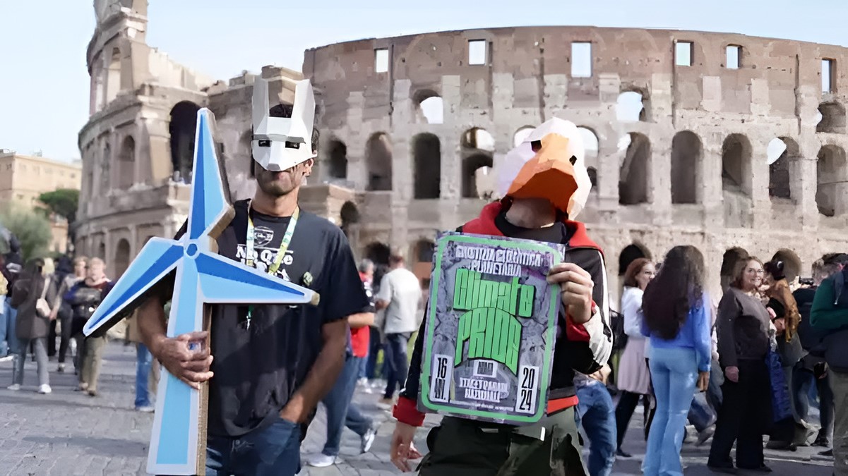 Al Climate Pride si va vestiti da animali per manifestare contro il cambiamento climatico 4 Al Climate Pride si va vestiti da animali per manifestare contro il cambiamento climatico 3