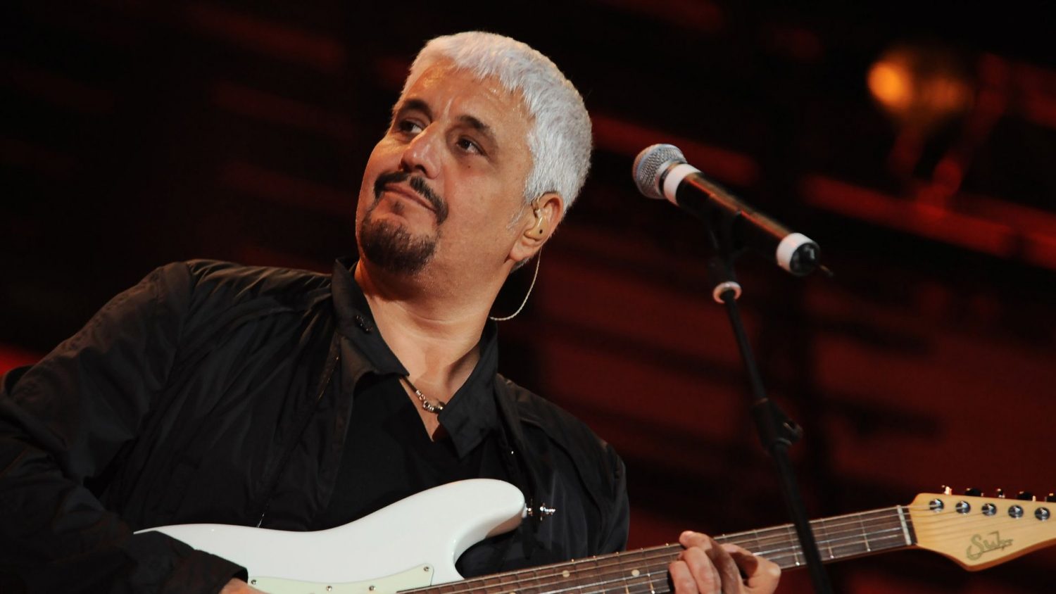 Pino Daniele - Nero a metà, arriva il documentario-omaggio a 10 anni dalla morte 4 Pino Daniele - Nero a metà, arriva il documentario-omaggio a 10 anni dalla morte 3