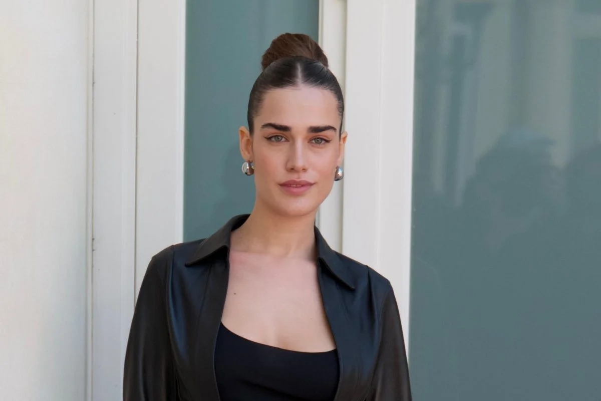 Sanremo 2025, chi sono le giovani cantautrici su cui punta Carlo Conti 4 Sanremo 2025, chi sono le giovani cantautrici su cui punta Carlo Conti 3