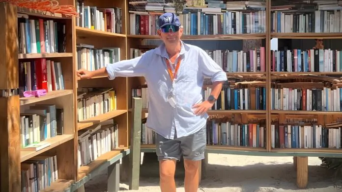 Beach Library, la biblioteca in riva al mare ad Alghero.
