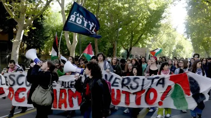 l'italia sciopera per gaza
