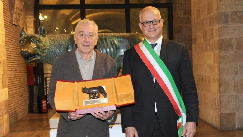 Robert De Niro e Gualtieri